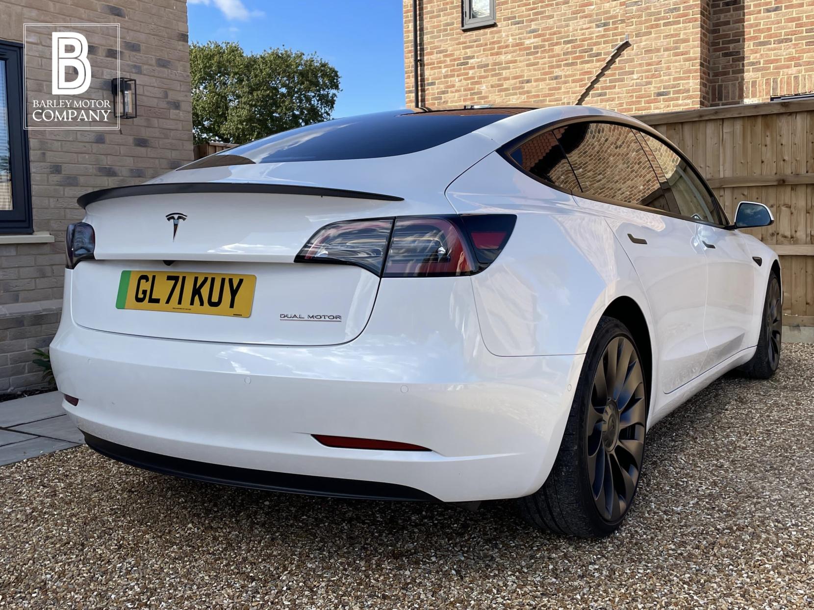 Tesla Model 3 (Dual Motor) Performance Saloon 4dr Electric Auto 4WDE (Performance Upgrade) (449 bhp)