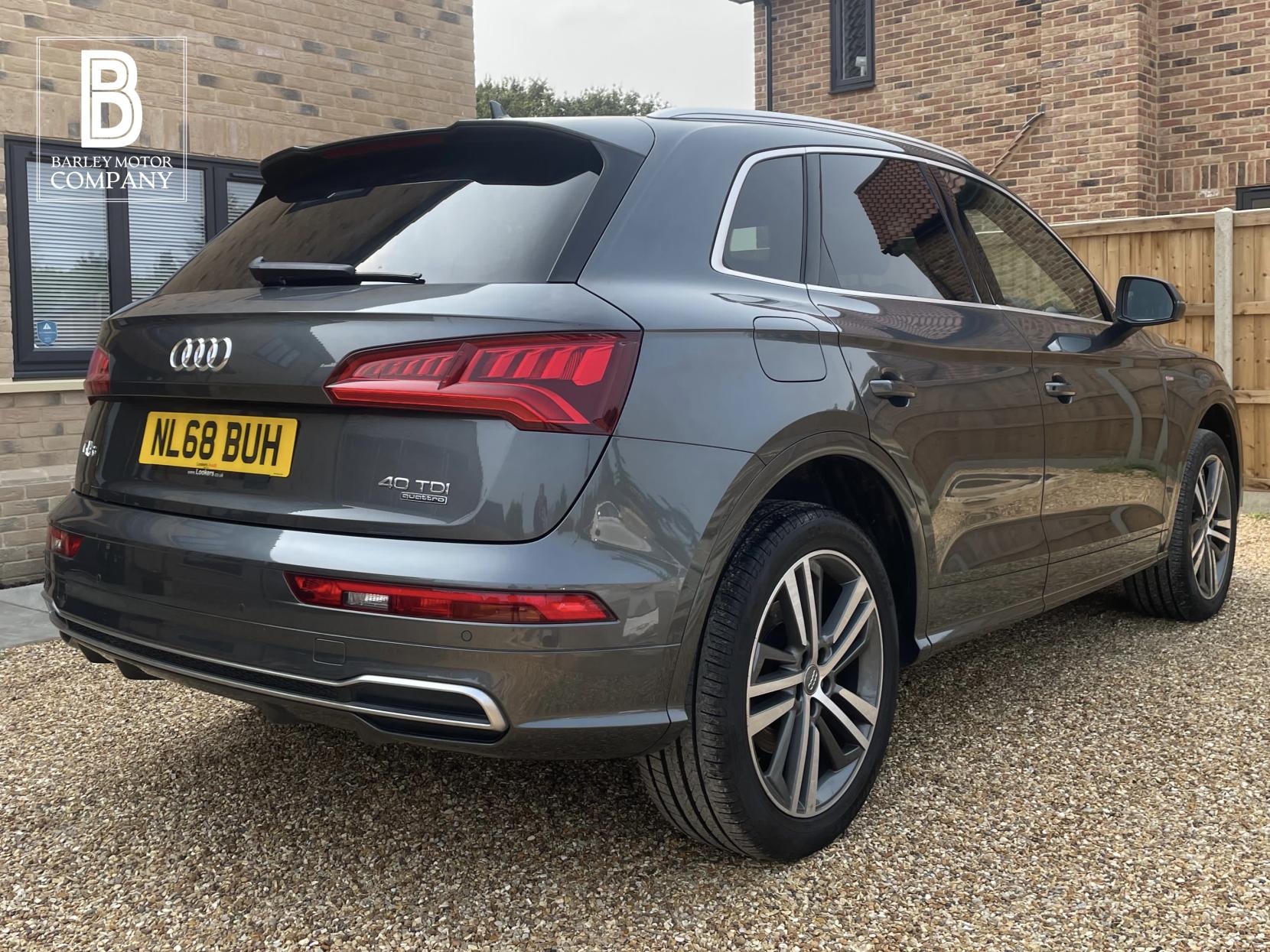 Audi Q5 2.0 TDI 40 S line SUV 5dr Diesel S Tronic quattro Euro 6 (s/s) (190 ps)